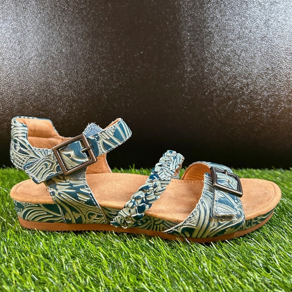 Brioso Tooled Leather Sandals Womens 8.5 Blue Floral Braided Strap Wedge